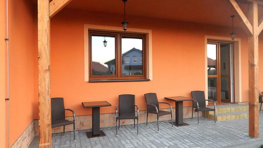 Apartmany Andrea Brzecław Zewnętrze zdjęcie